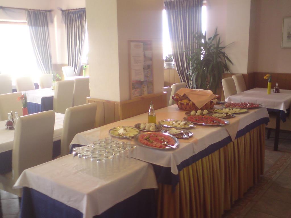 Pansion Laguna Metajna Extérieur photo